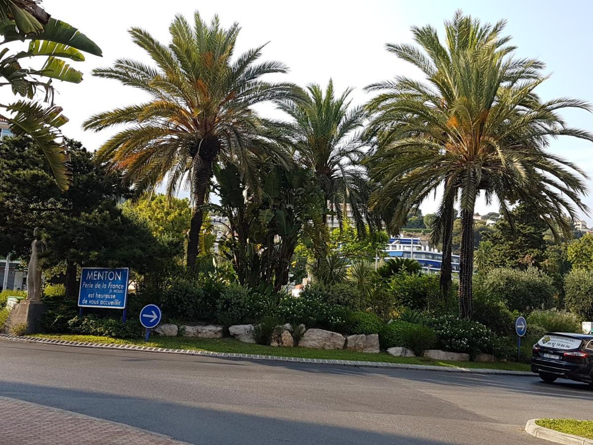Charmant 2Pcs A 100 M De La Plage Au Calme Menton Exterior foto